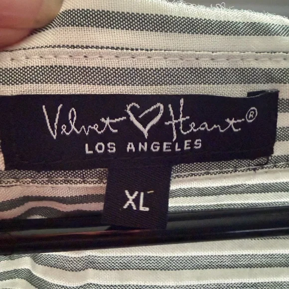 Velvet Heart Green Striped Button-Down Shirt - Picture 3 of 4